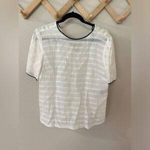 Sandro silk backed textured top Sz 2